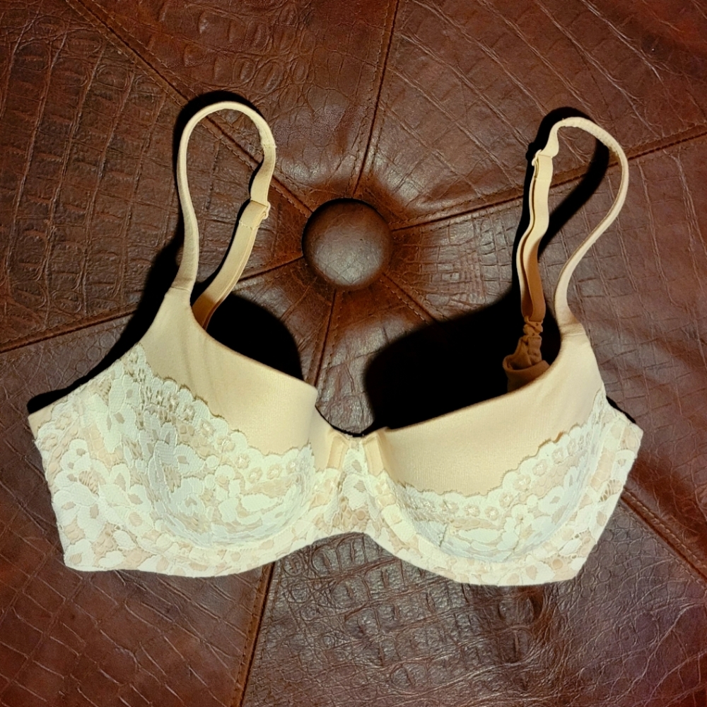 Body by Victoria Lined demi Bra in nude whith white lace overlay 32DD